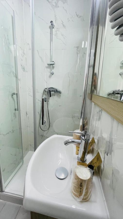 Hotel Louvain باريس المظهر الخارجي الصورة