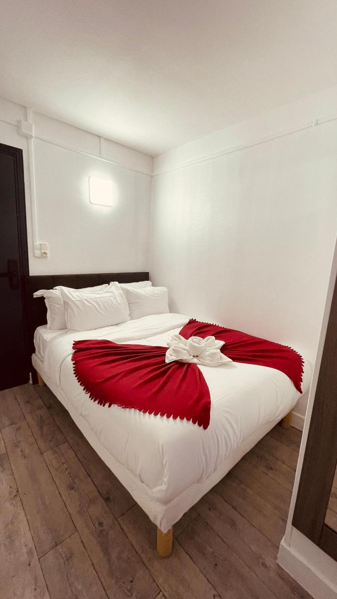 Hotel Louvain باريس المظهر الخارجي الصورة